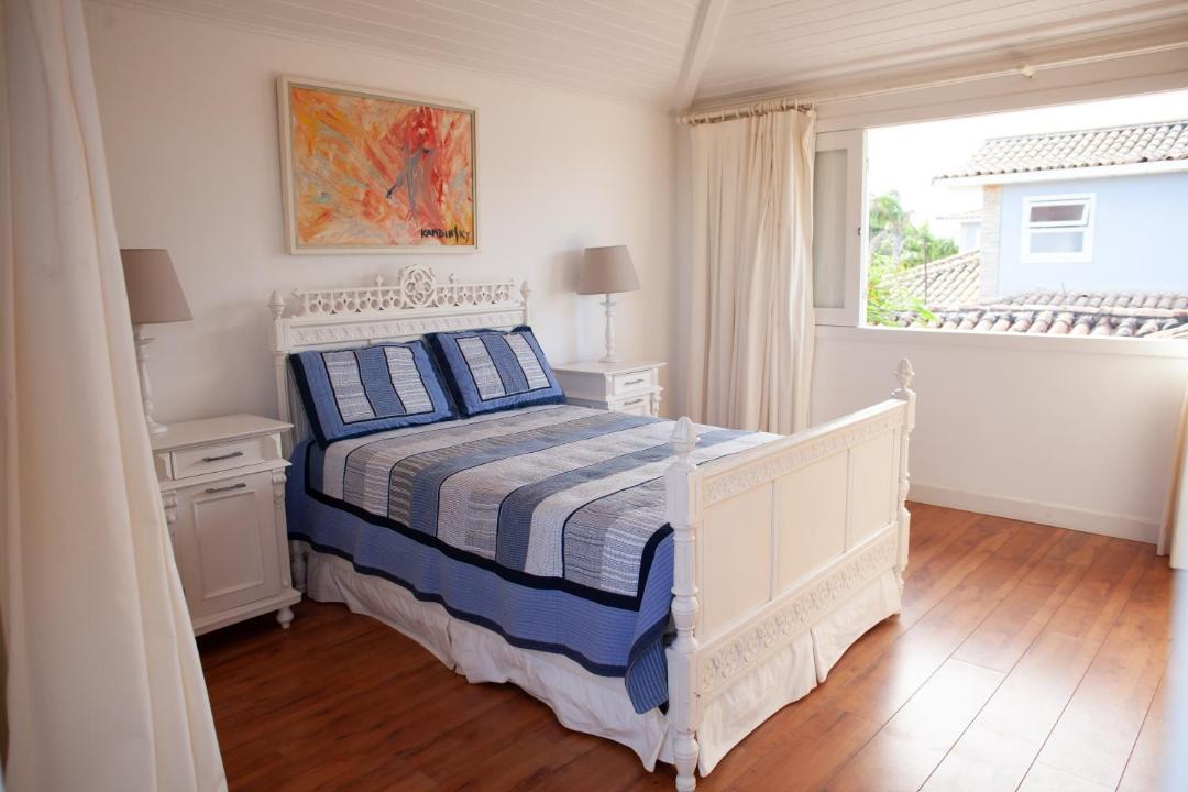 Photo of Bedroom in Praia Rasa