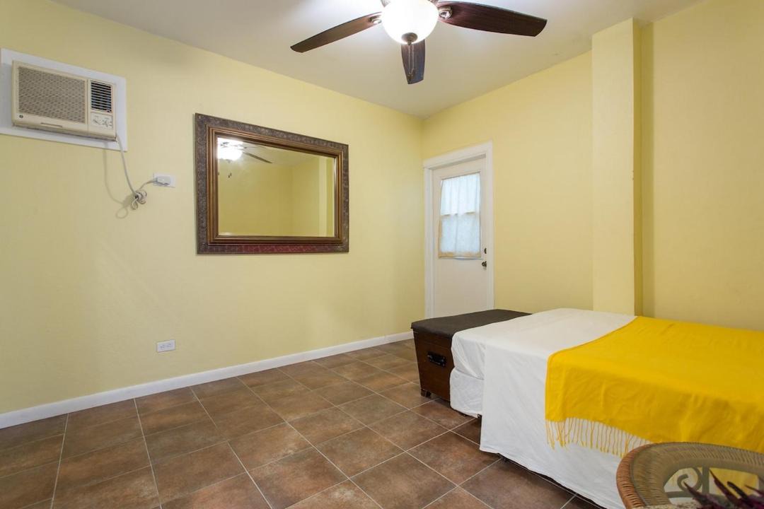 Photo of Bedroom in Nassau