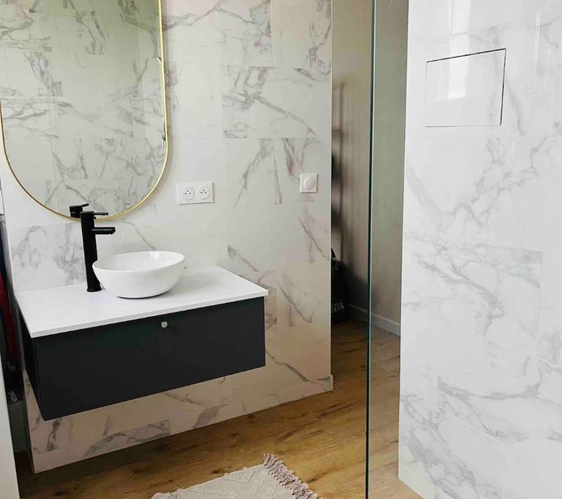 Photo of Bathroom in Alfortville