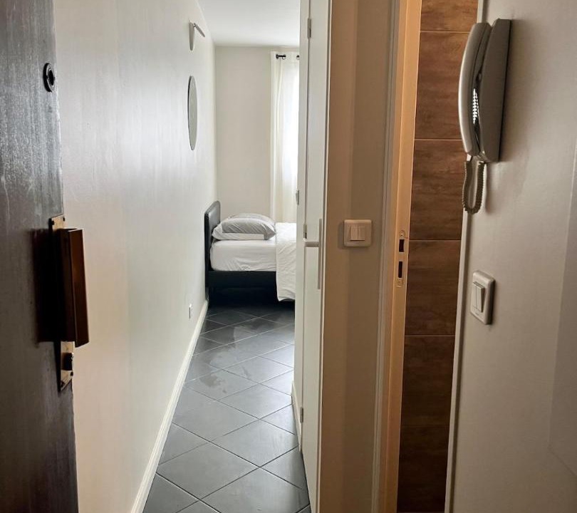 Photo of Bathroom in Alfortville