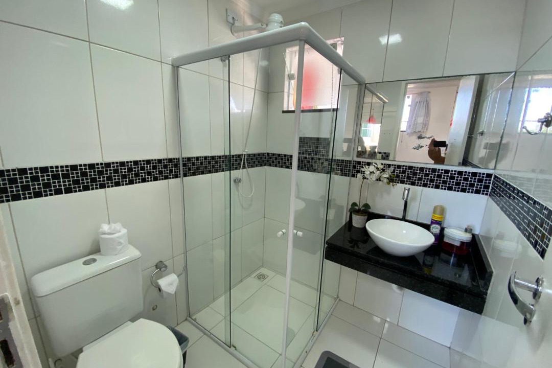 Photo of Bathroom in Pero