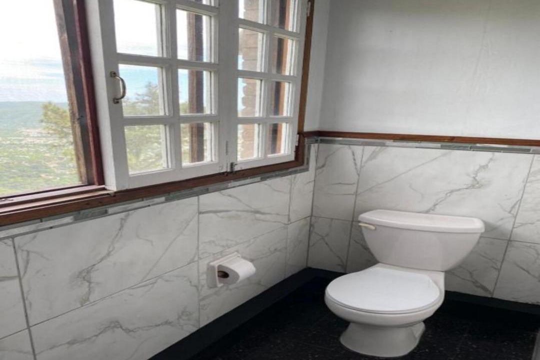 Photo of Bathroom in Jack's Hill
