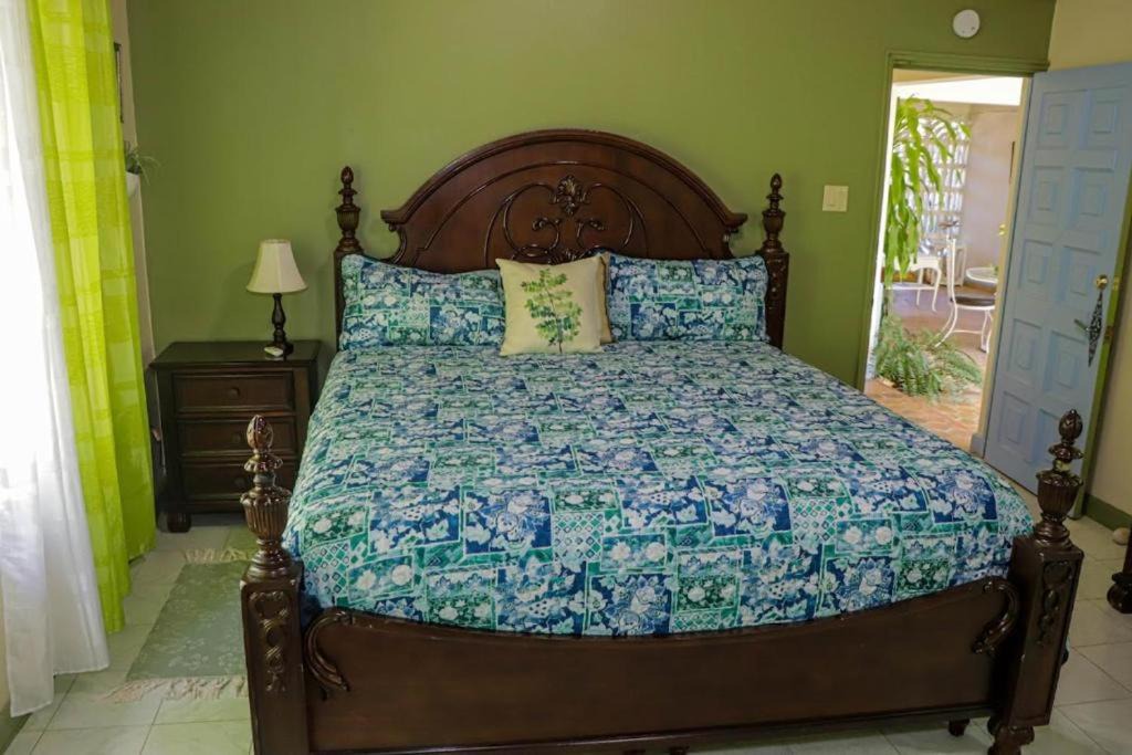 Photo of Bedroom in Runaway Bay