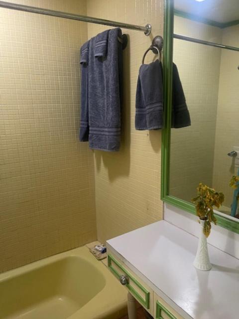 Photo of Bathroom in Runaway Bay