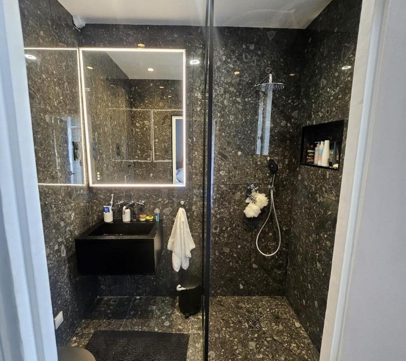 Photo of Bathroom in Faubourg Saint-Germain