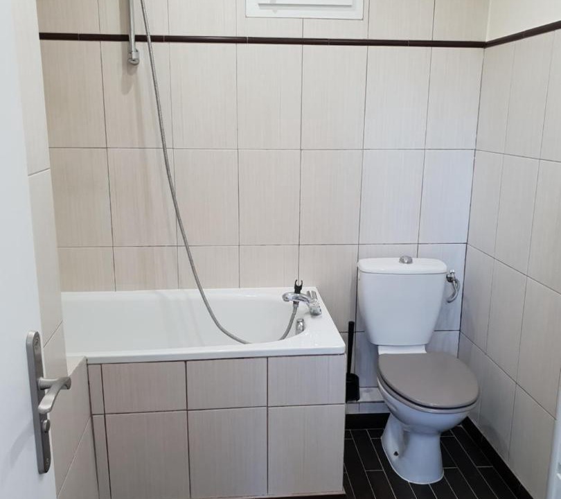 Photo of Bathroom in Issy-les-Moulineaux