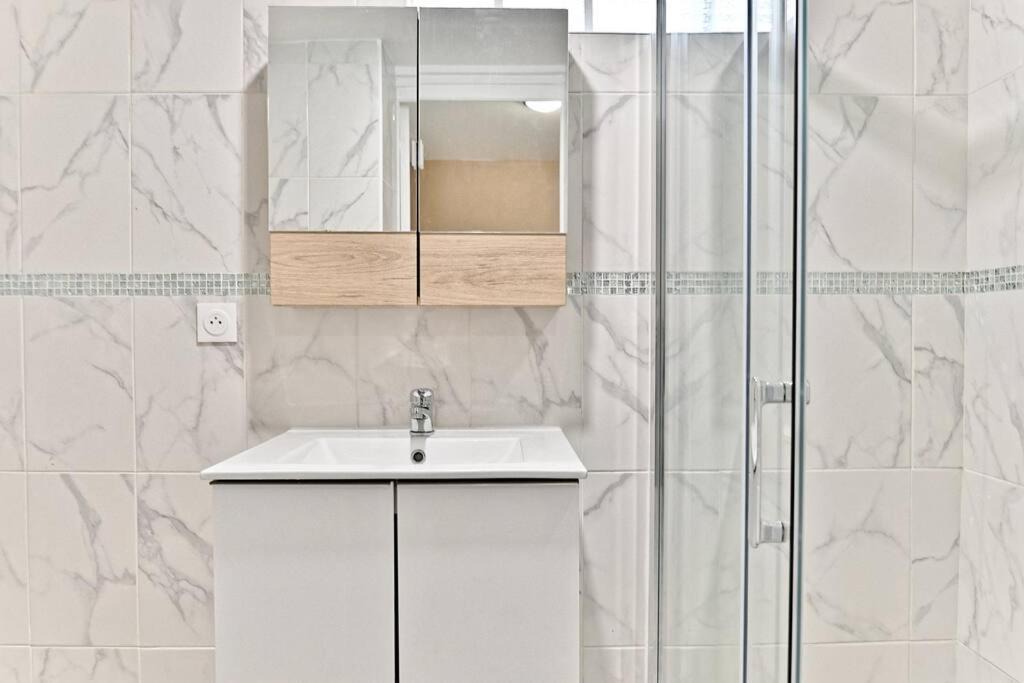 Photo of Bathroom in Gagny