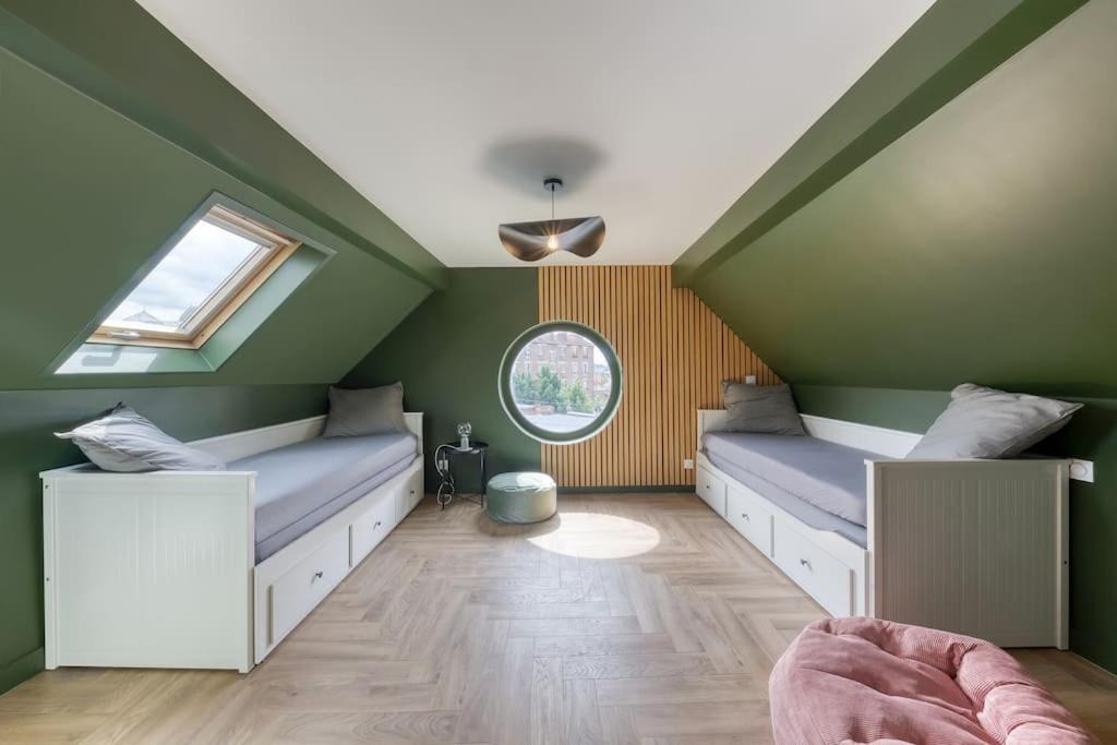 Photo of Bedroom in Villeneuve-le-Roi