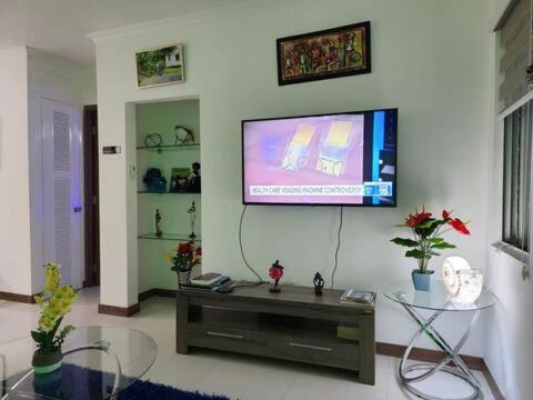 Photo of Livingroom in Eden Gardens