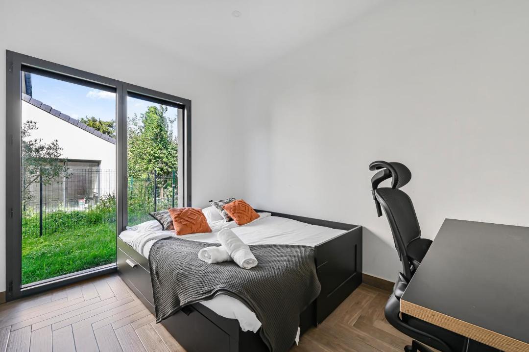 Photo of Bedroom in Cachan