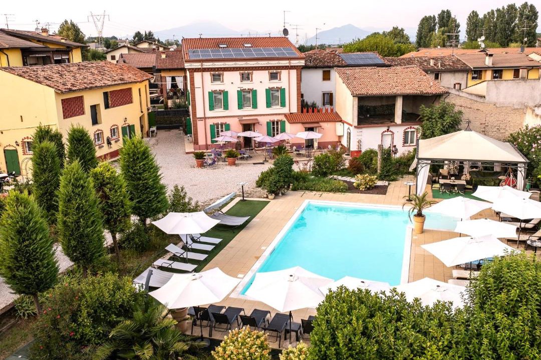 Photo of Others in Castelnuovo del Garda