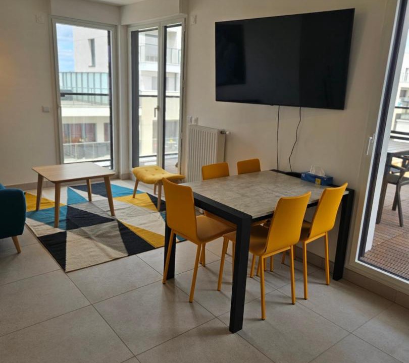 Photo of Livingroom in La Varenne Saint-Hilaire