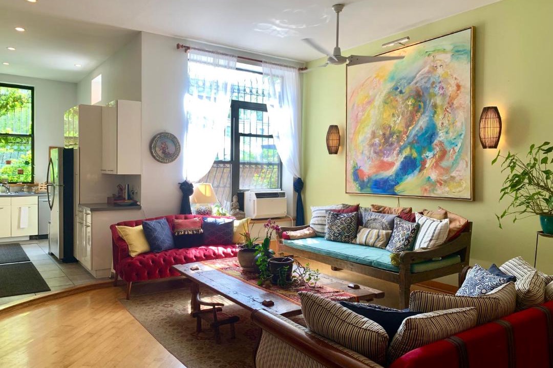 Photo of Livingroom in Central Park North