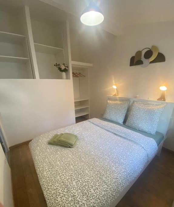 Photo of Bedroom in Antony