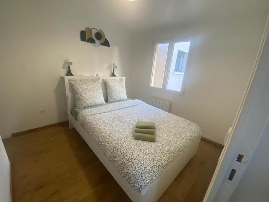 Photo of Bedroom in Antony