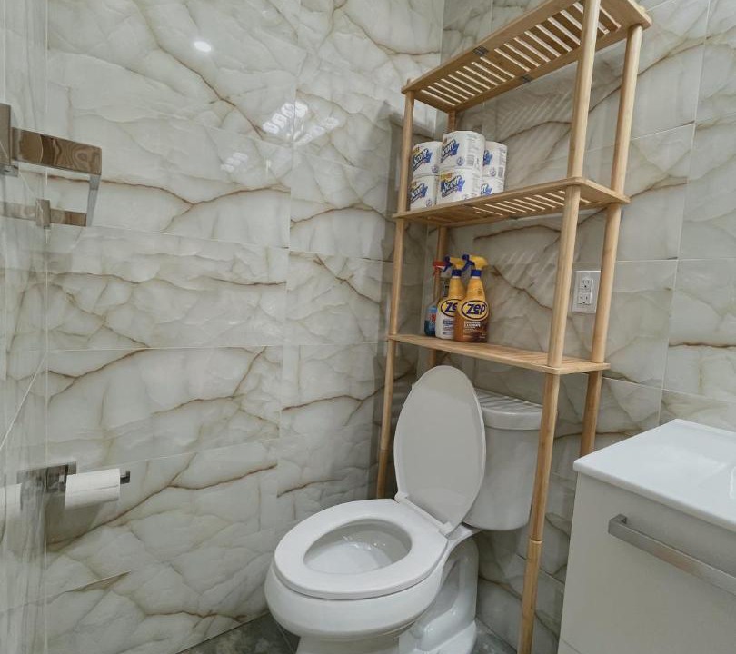 Photo of Bathroom in Bushwick