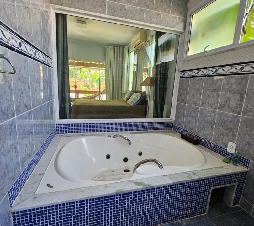 Photo of Bathroom in Itaipuacu