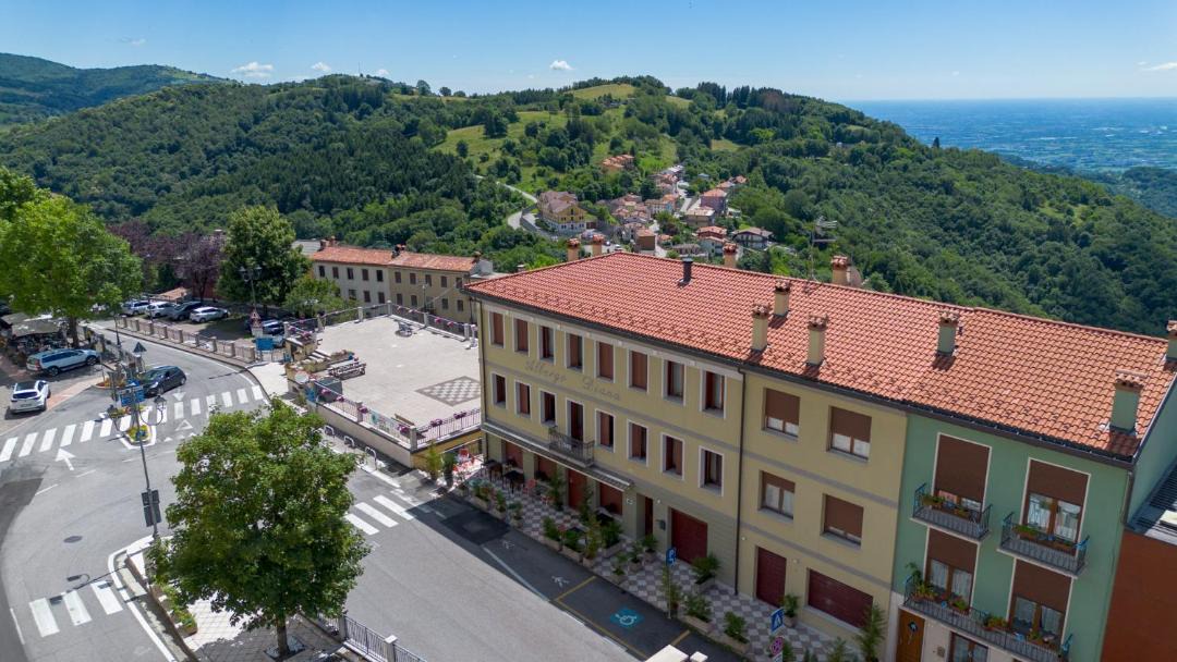 Photo of Others in Lusiana