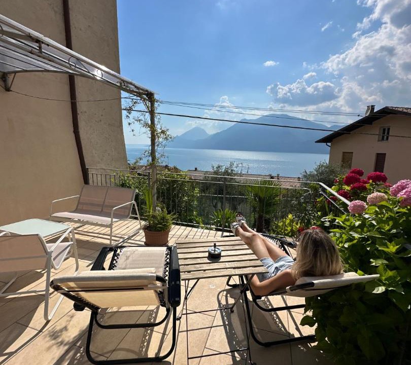 Photo of Others in Assenza