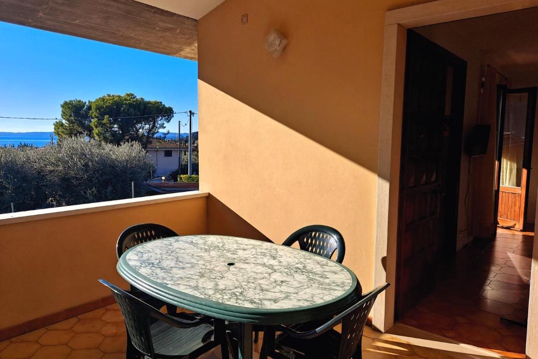 Photo of Patio Balcony in Garda