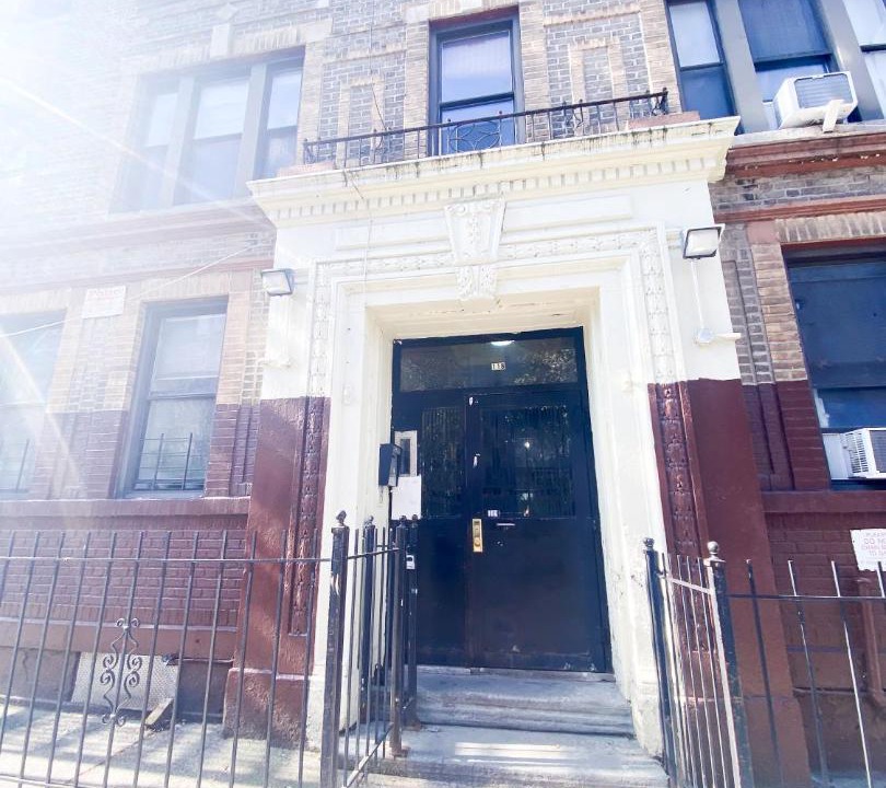 Photo of Others in Williamsburg