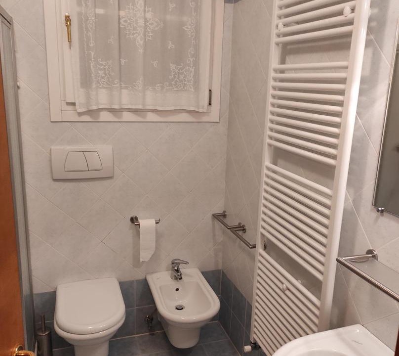 Photo of Bathroom in Livinallongo del Col di Lana