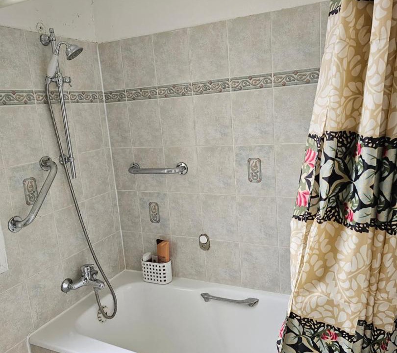 Photo of Bathroom in Alfortville
