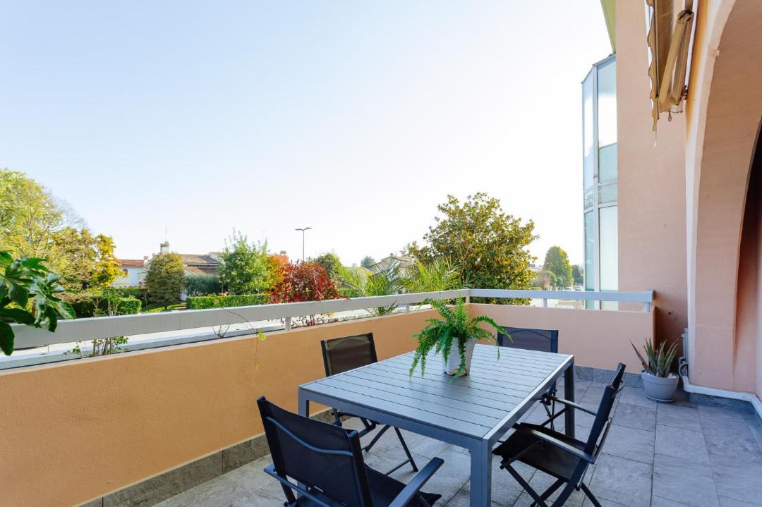 Photo of Patio Balcony in Feriole