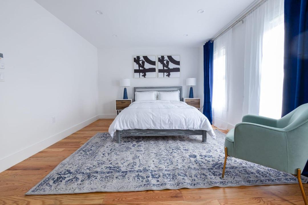Photo of Bedroom in Williamsburg