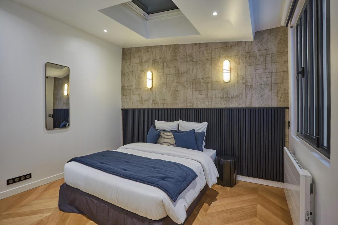 Photo of Bedroom in Saint-Germain-des-Pres
