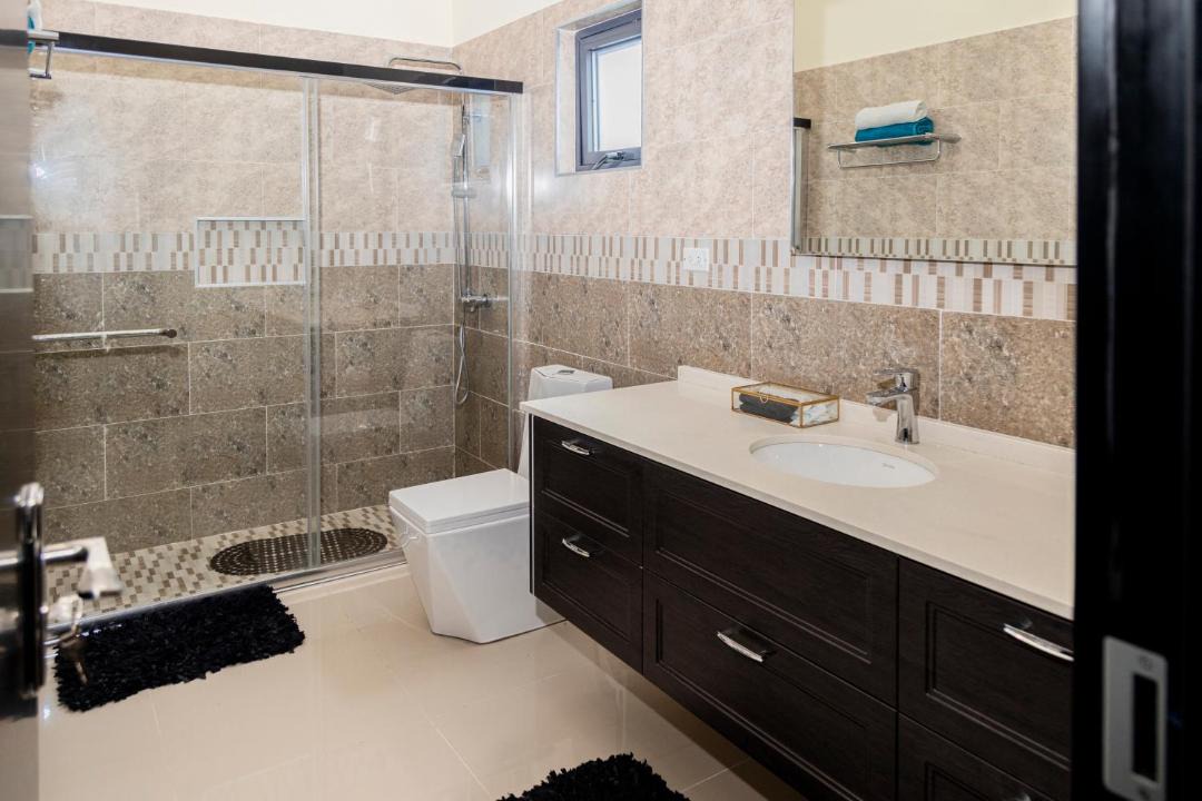Photo of Bathroom in Runaway Bay