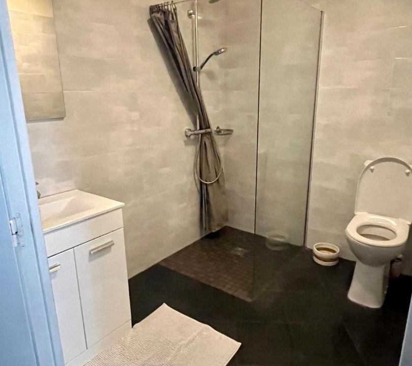 Photo of Bathroom in Alfortville