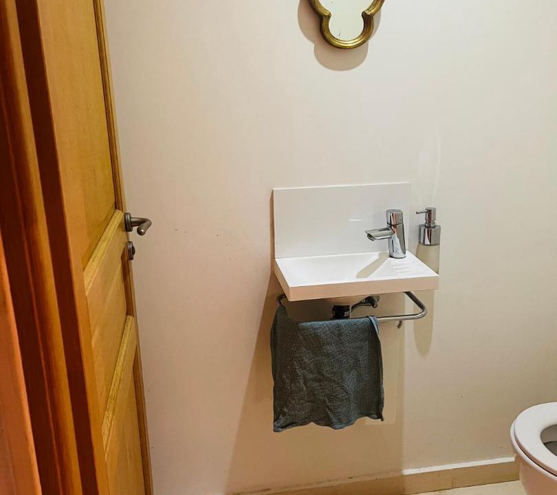 Photo of Bathroom in Villecresnes