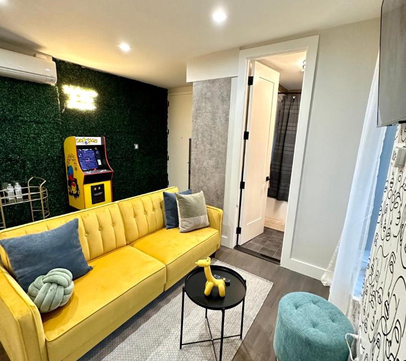 Photo of Livingroom in East Harlem