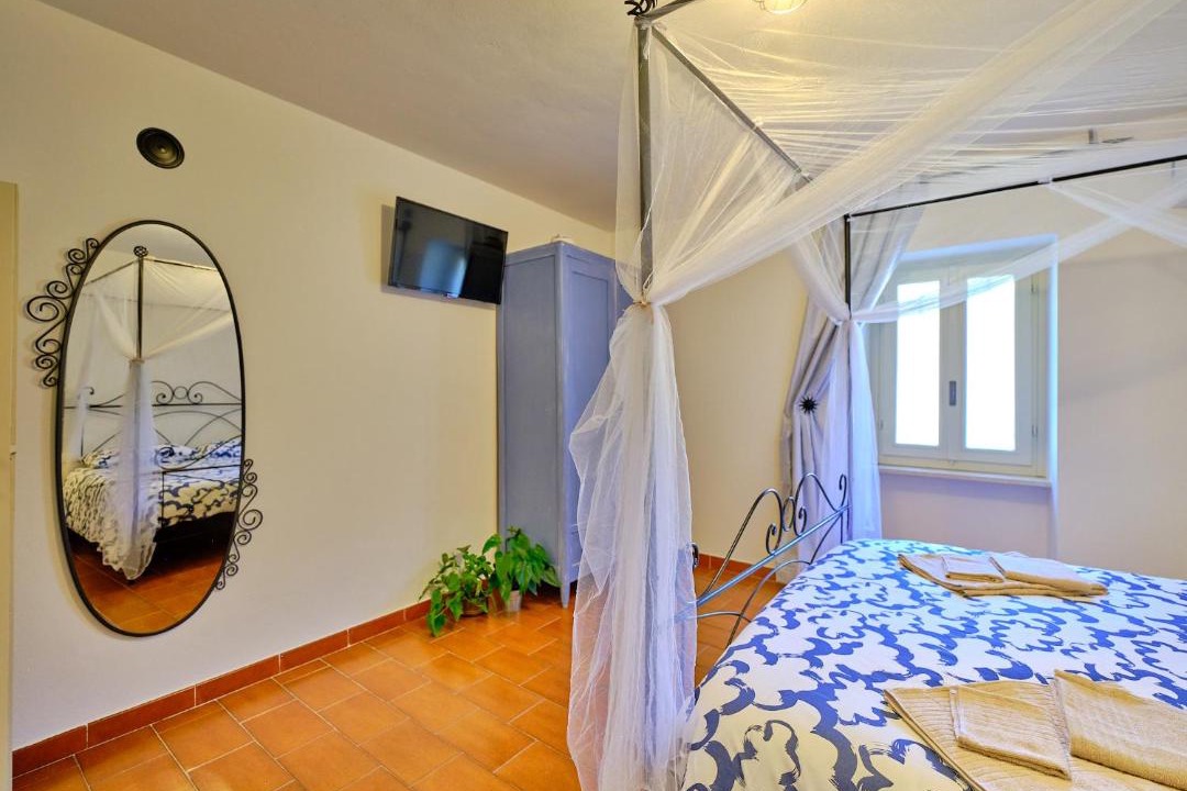 Photo of Bedroom in Costermano