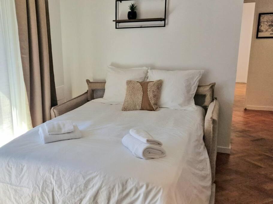 Photo of Bedroom in Le Plessis-Robinson