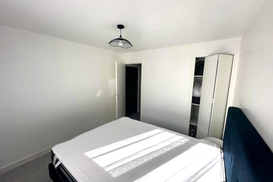 Photo of Bedroom in Antony