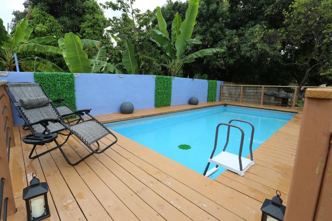 Photo of Outdoor in Molynes Gardens