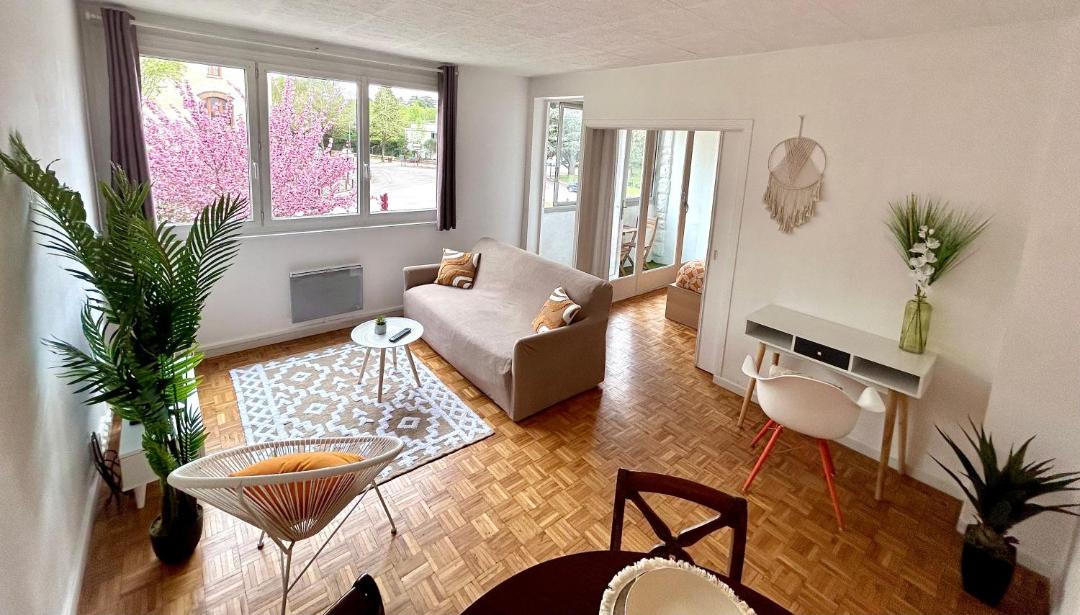 Photo of Livingroom in Sceaux
