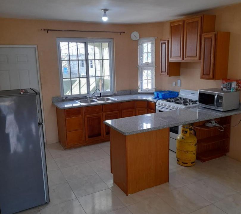 Photo of Livingroom in Spanish Town