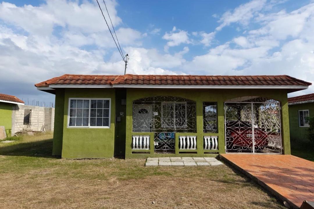 Photo of Buildings in Spanish Town
