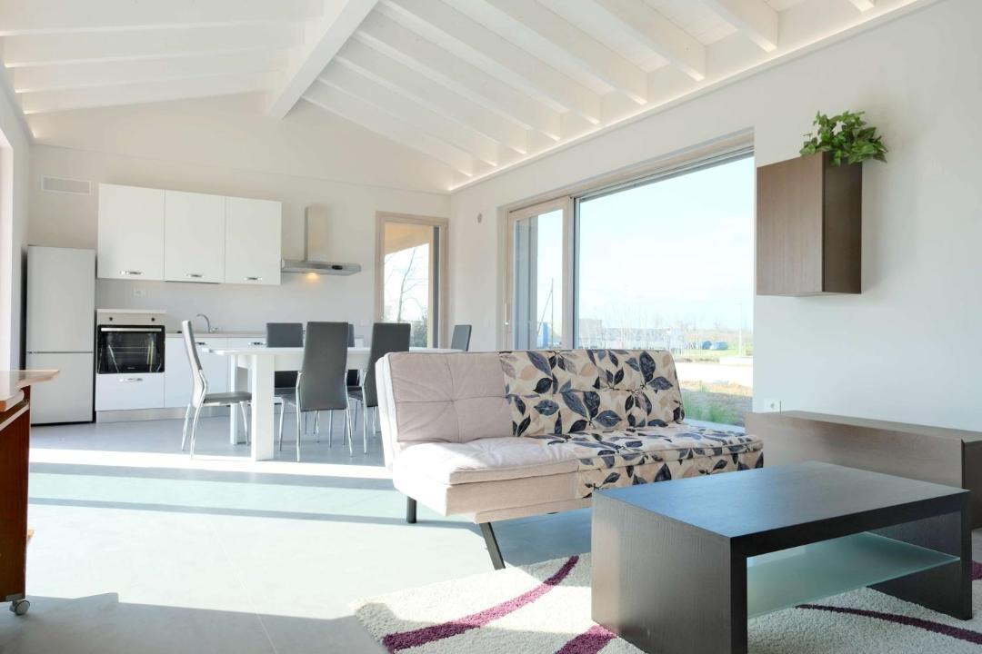 Photo of Livingroom in Ovest