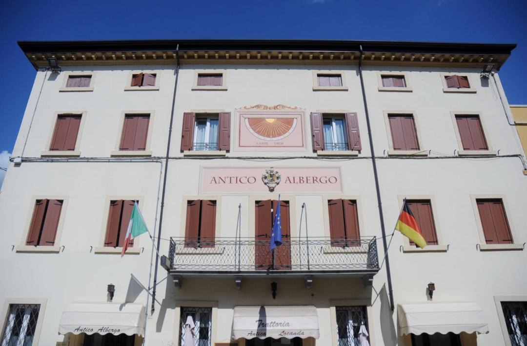 Photo of Buildings in Negrar