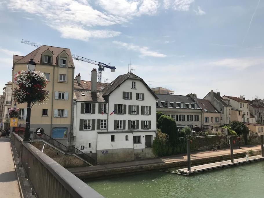 Photo of Buildings in Lagny-sur-Marne