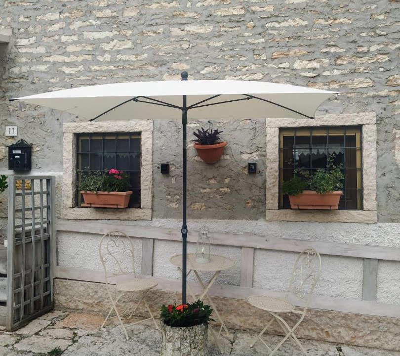 Photo of Buildings in Negrar