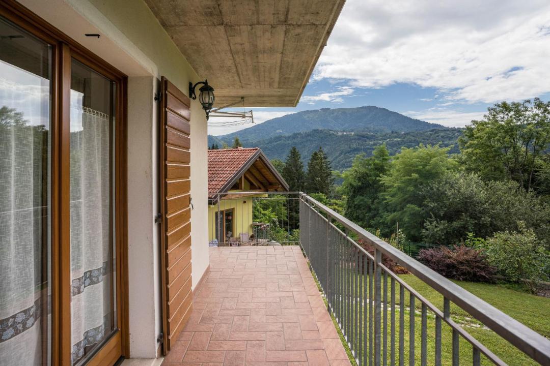 Photo of Patio Balcony in Lamon
