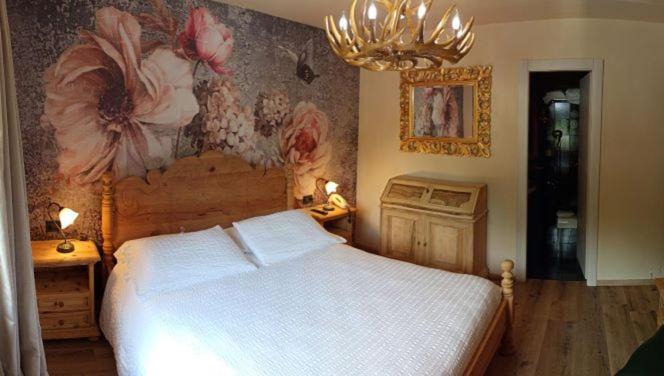 Photo of Bedroom in Conco