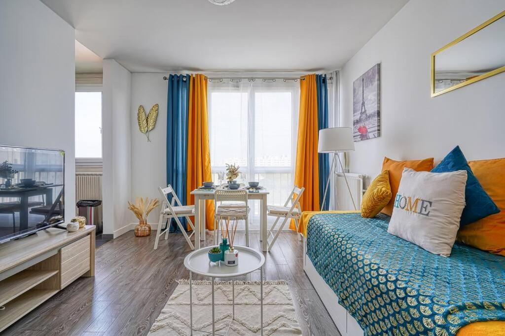 Photo of Livingroom in Chevilly-Larue
