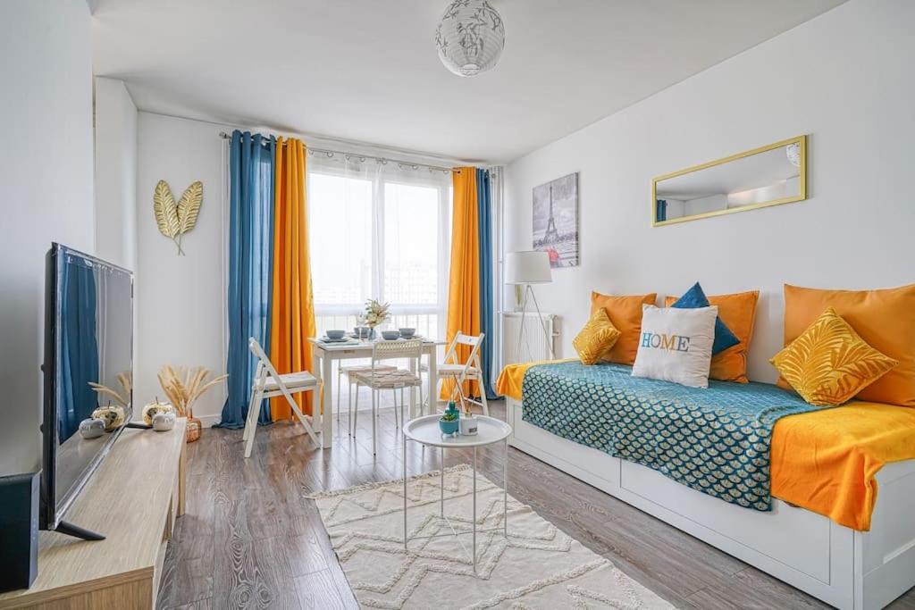 Photo of Livingroom in Chevilly-Larue
