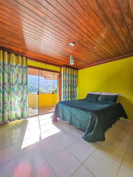 Photo of Bedroom in Frade